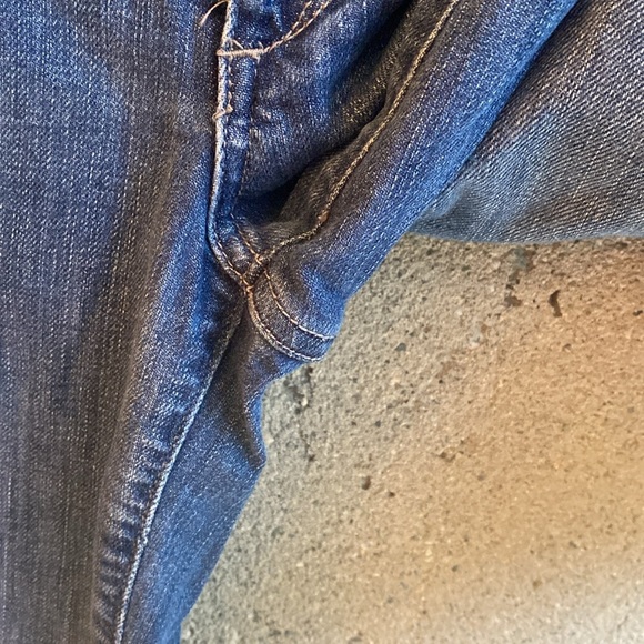 Joe’s Jeans Crop Jean Maude Wash - Picture 7 of 9